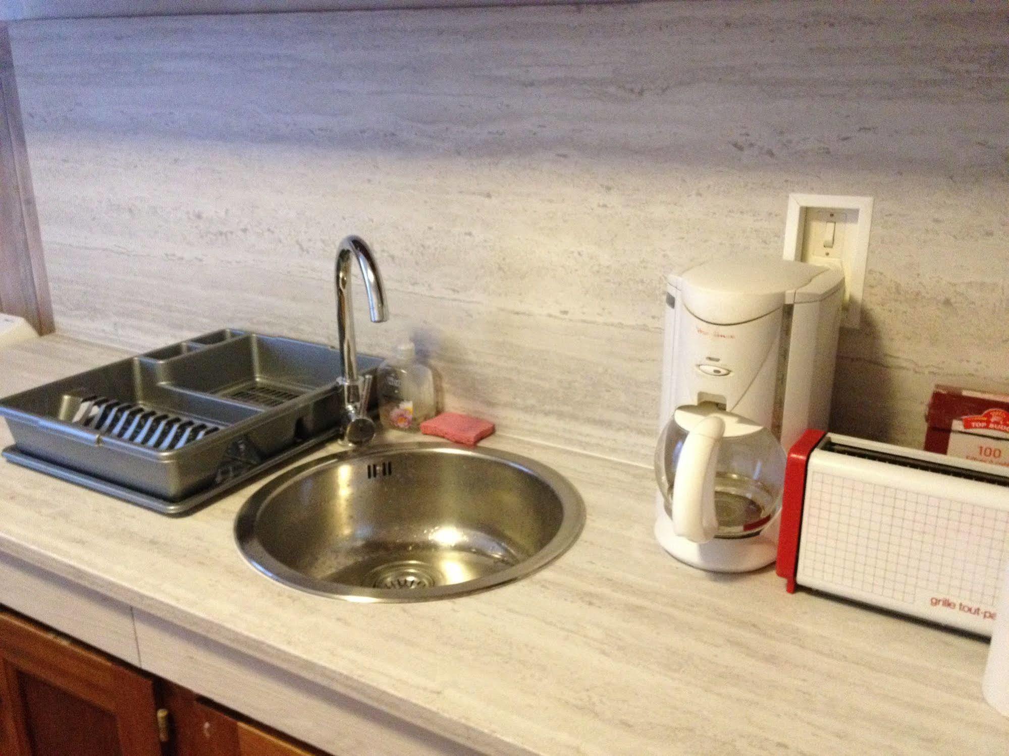 Appartement La Plage En Provence Le Pradet Eksteriør billede